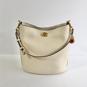 Coach - Willow Soft Bucket Bag in Chalk
